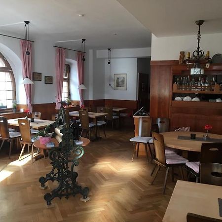 Gasthof Baeren Ochsenfurt Eksteriør bilde