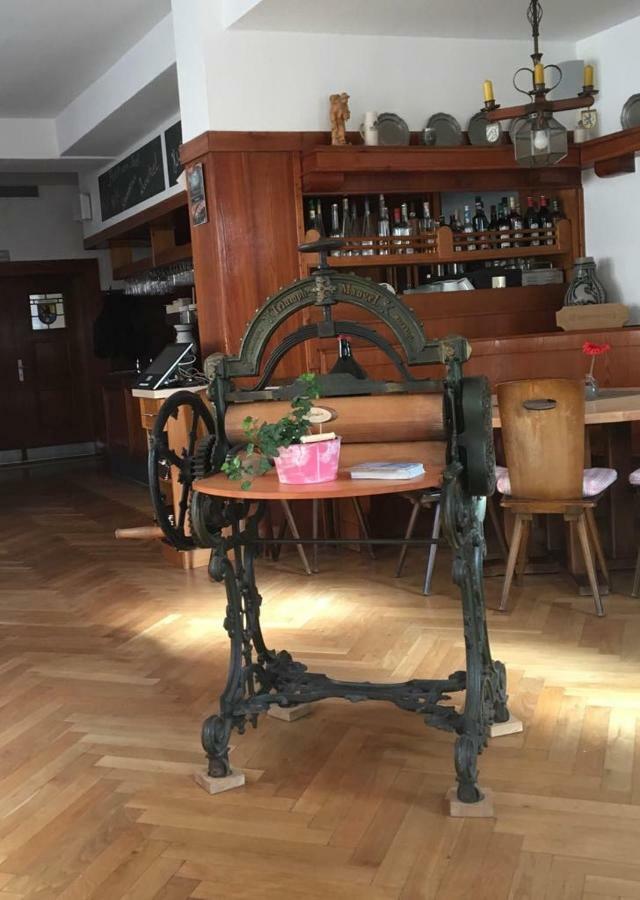 Gasthof Baeren Ochsenfurt Eksteriør bilde